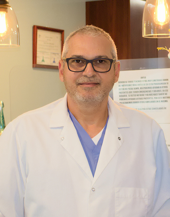 Dr. Omar Fernandez, Top Rated Dentist in Los Angeles